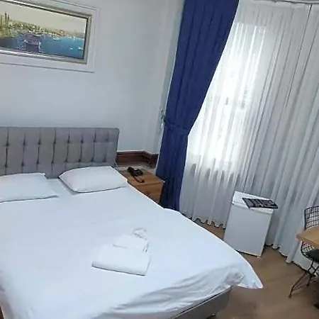 Hotel Kule